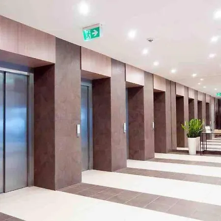 Urban Chic - Premium City-center On Pereca Street Appartement