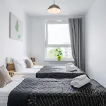 Apartment Urban Chic - Premium City-center On Pereca Street