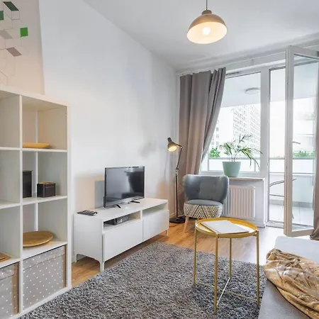Urban Chic - Premium City-center On Pereca Street Apartament Warszawa